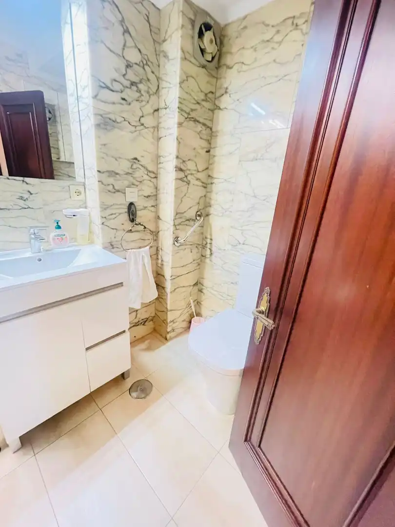 Bathroom of Flat for sale in Gijón   with Heating and Terrace