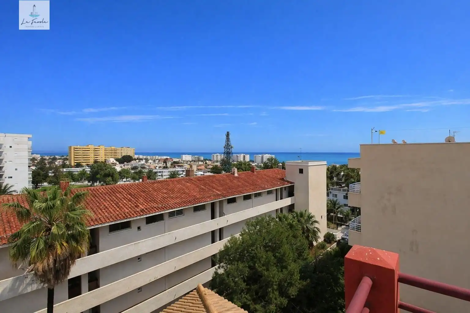 Vista exterior de Estudio en venta en Benalmádena con Aire acondicionado, Calefacción y Jardín privado