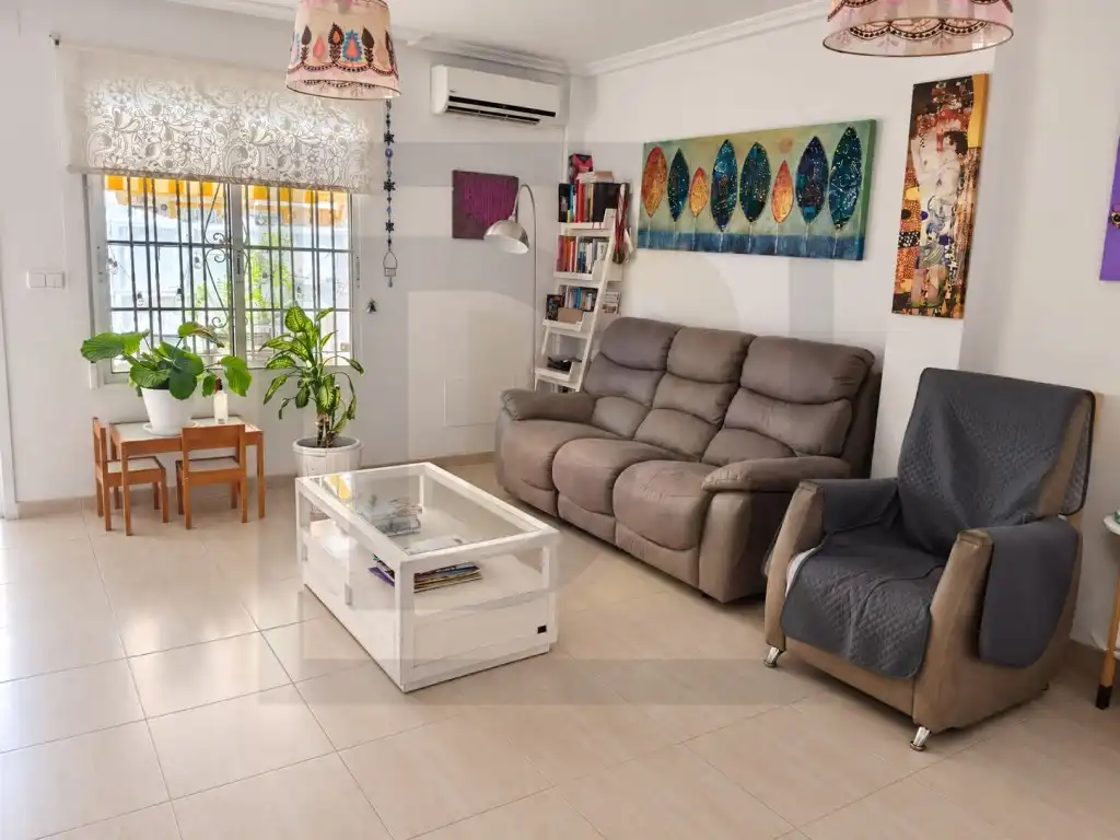 Terraced house with terrace for sale in Calle San Marcelo, imagen 2