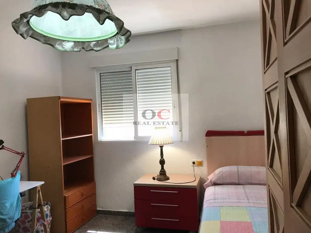 Habitación de Piso en venta en Murcia