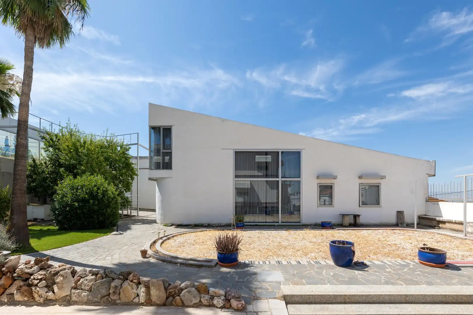 Exterior view of Houses for sale in Granada