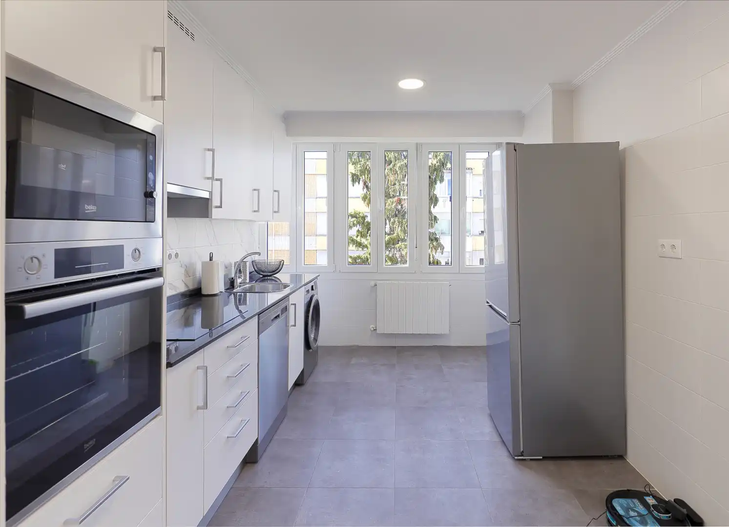 Kitchen of Flat for sale in Sur