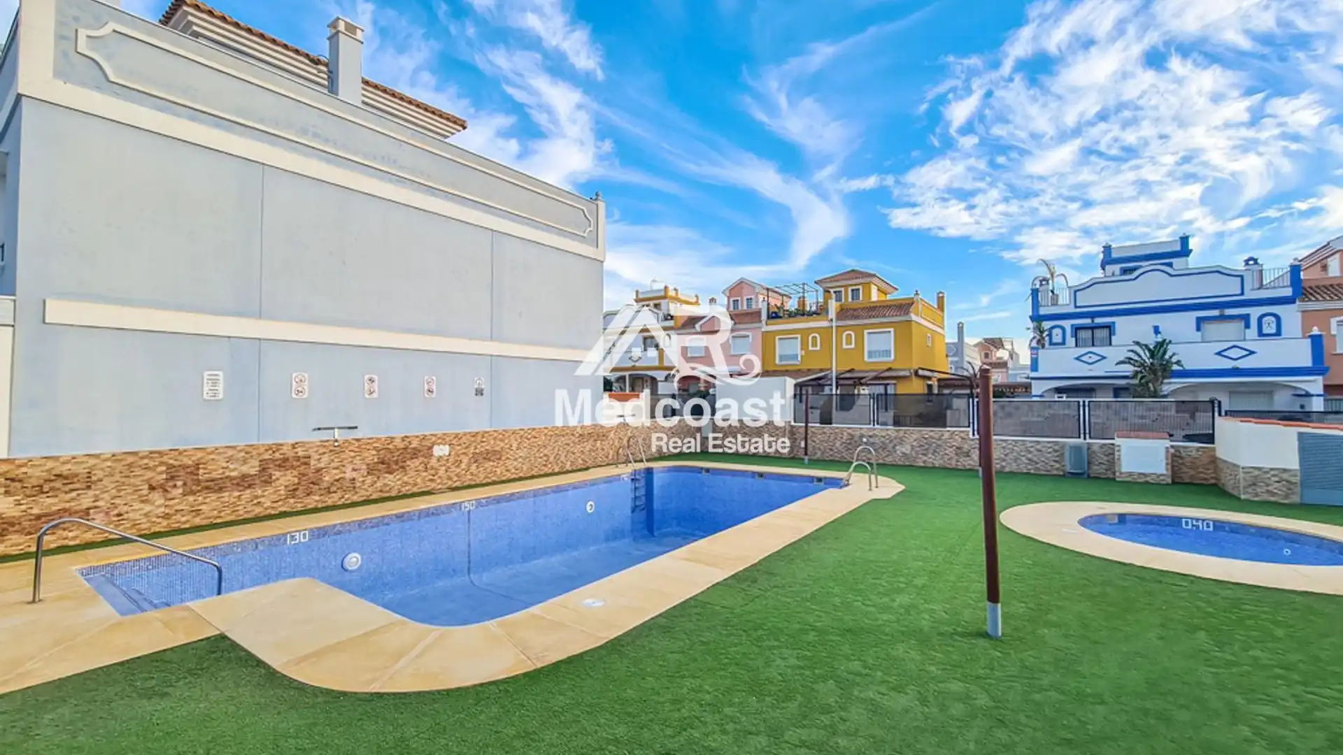 Vista exterior de Dúplex en venta en Pulpí con Aire acondicionado, Terraza y Piscina