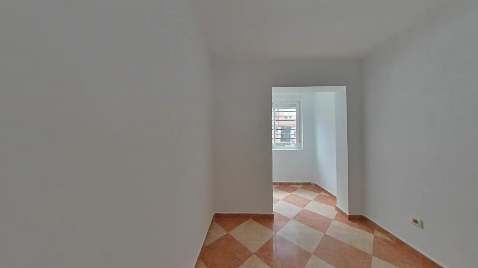 Habitación de Piso en venta en Madrid con Calefacción