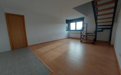 Living room of Flat for sale in Villamediana de Iregua  with Heating, Parquet flooring and Terrace