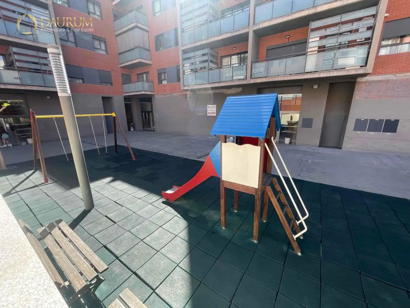 Parking de Piso en venta en Paterna con Aire acondicionado, Terraza y Piscina