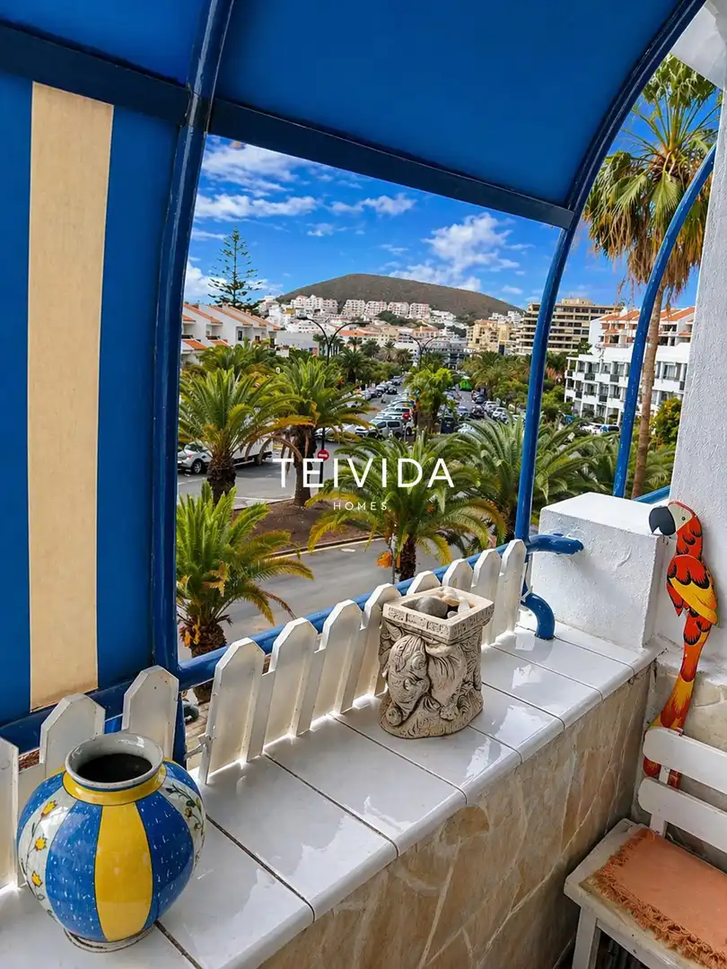 Flat with pool for sale in Calle Monaco