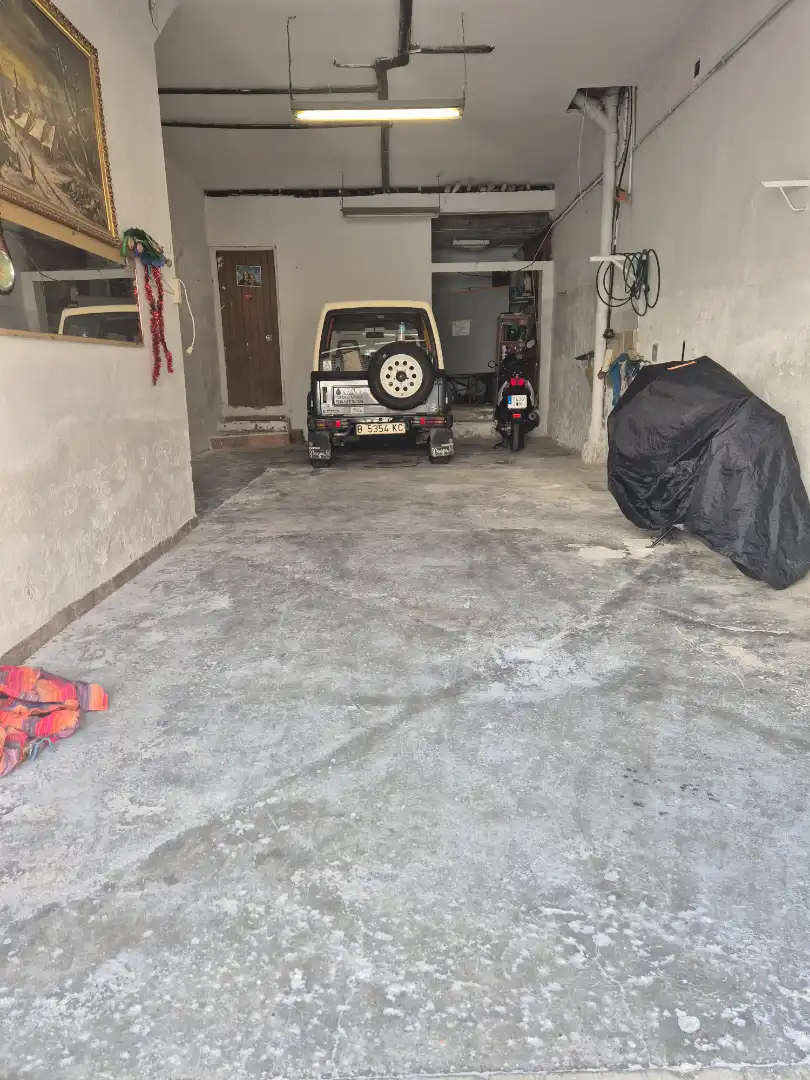 Casa en venta en Carrer de l'Escultor Clarà 60, imagen 2
