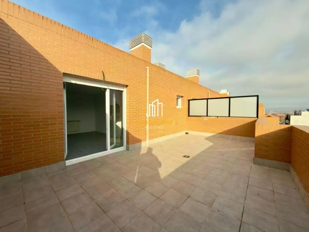 Terrasse von Wohnung zum Verkauf in Lardero mit Heizung, Parkett und Terrasse