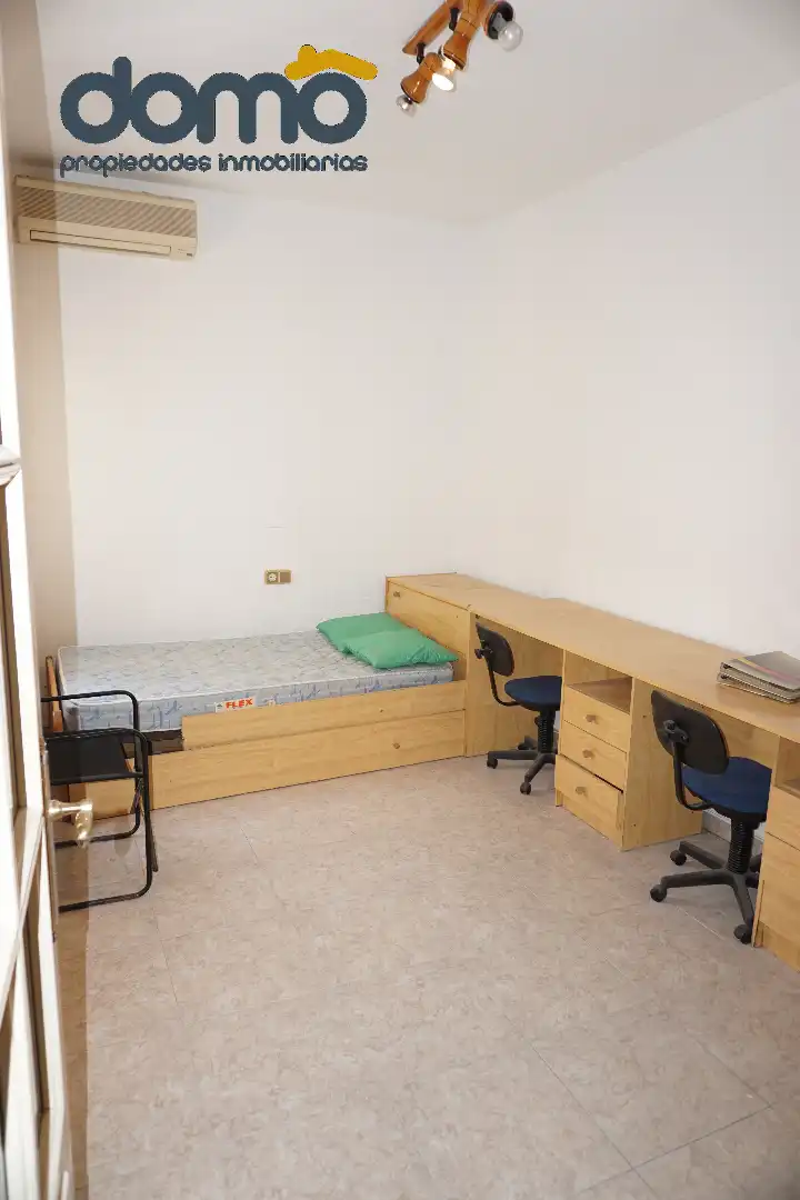 Bedroom of Attic for sale in Granada  with Heating, Terrace and Furnished