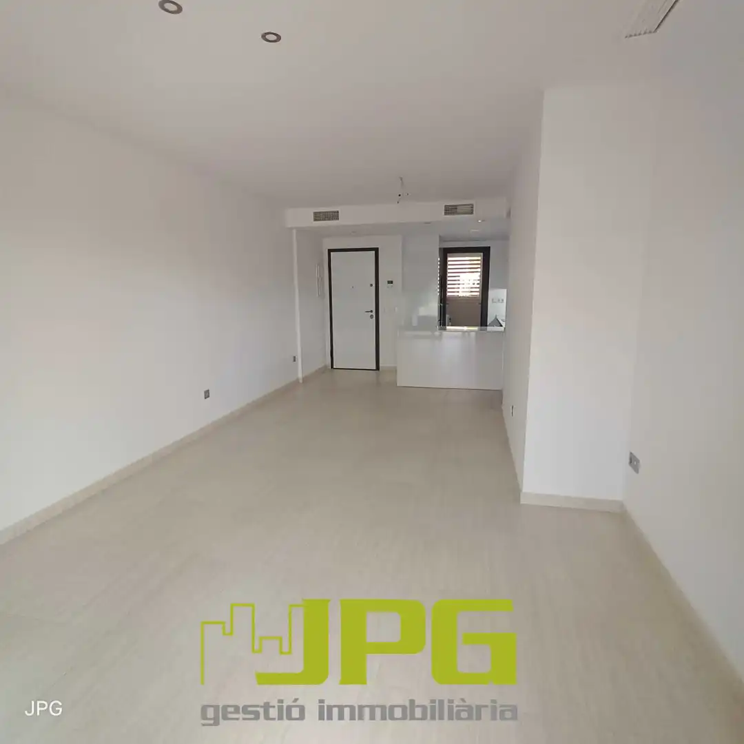 Piso en venta en Calle Violoncellista Vicente Perello, 1, PAU 5