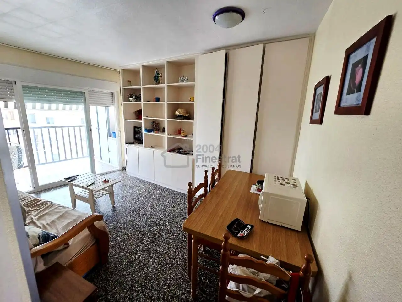 Vista exterior de Apartamento en venta en Benidorm con Terraza, Amueblado y Piscina comunitaria
