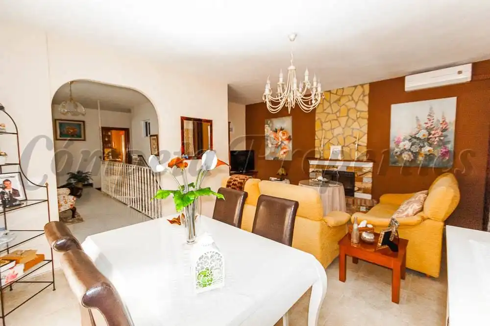 Maison avec terrasse à vendre à Cómpeta, imagen 2