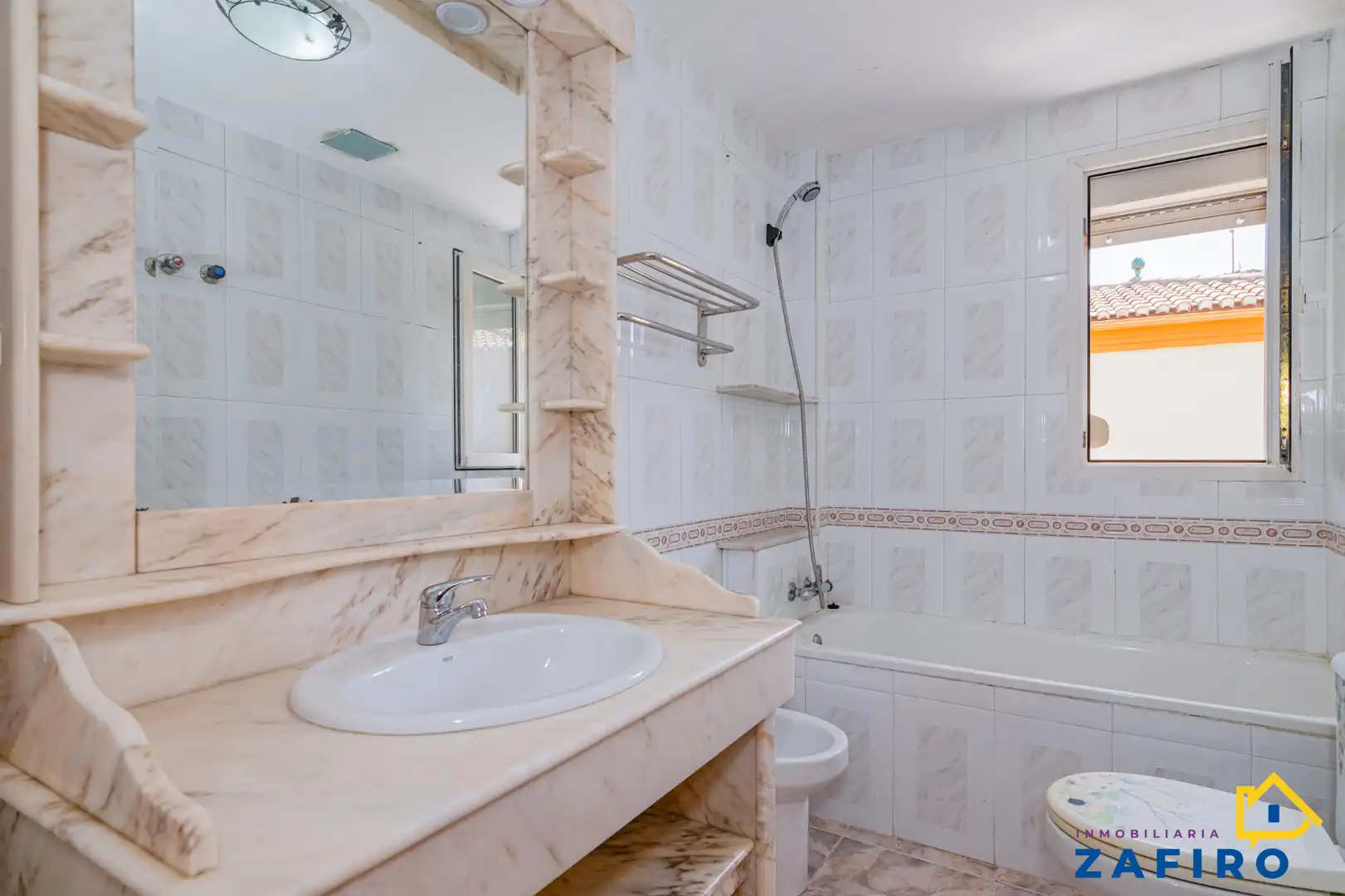 Bathroom of Detached homes for sale in Armilla  with Heating, Terrace and Storage room