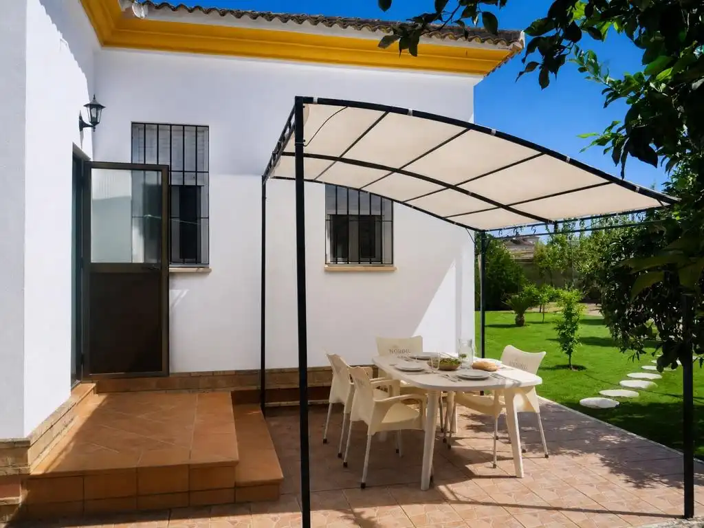 Terraza de Casa o chalet en venta en Hinojos con Aire acondicionado, Jardín privado y Terraza