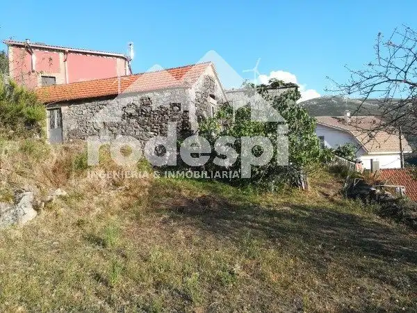 Casa en venta en A Cañiza