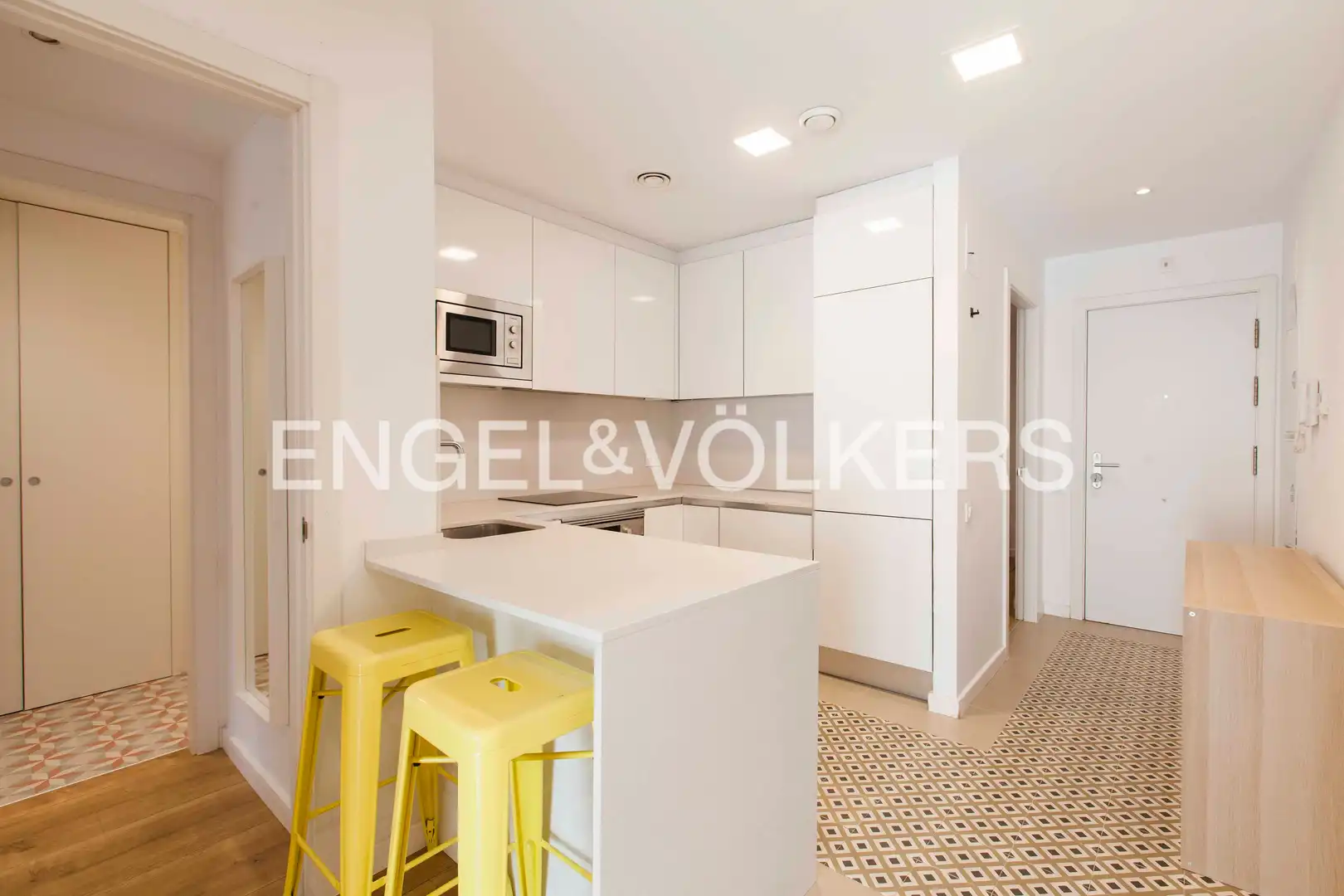 Kitchen of Flat for sale in Barcelona  with Air Conditioner, Heating and Parquet flooring