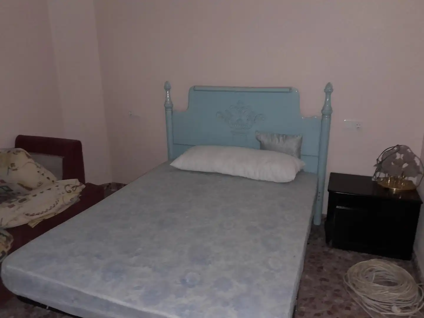 Dormitori de Casa o xalet en venda en Yecla amb Calefacció, Jardí privat i Moblat