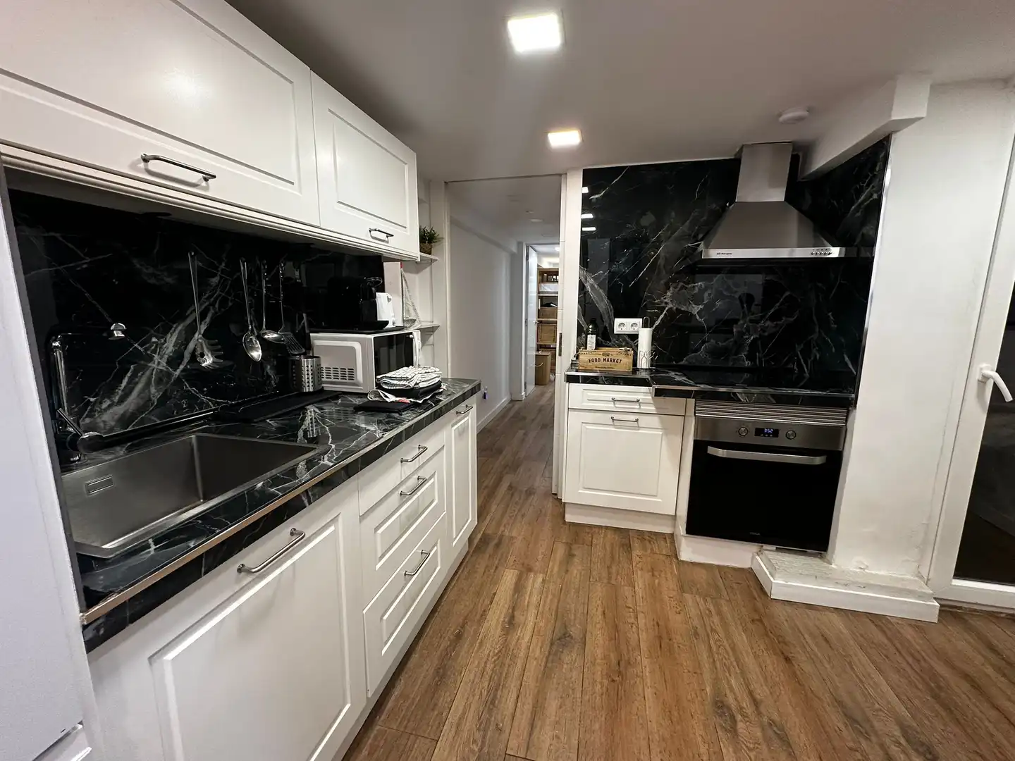 Cocina de Planta baja en venta en Barcelona con Calefacción y Terraza