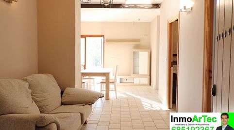 Foto 3 de Casa o chalet en venta en Avenida Rodríguez de la Fuente de Íllora, 56, Íllora, Granada