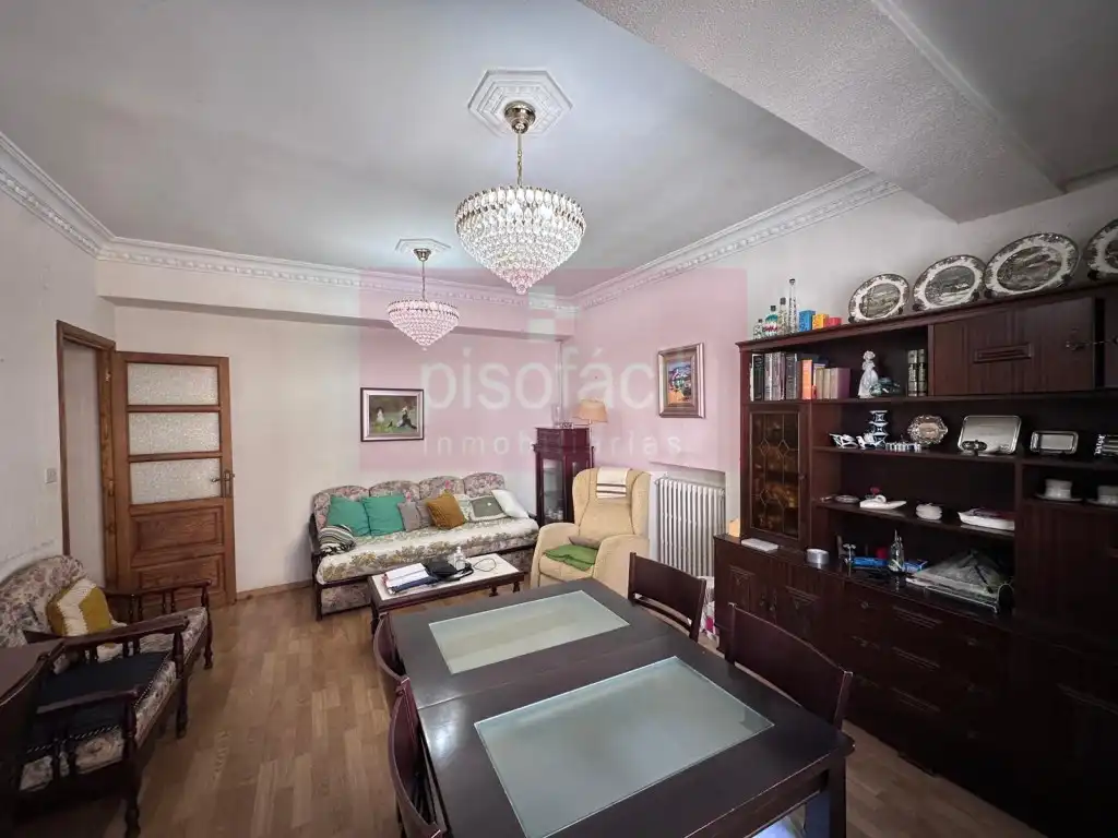 Wohnzimmer von Wohnung zum Verkauf in Lugo