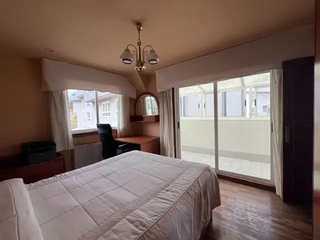 Habitación de Piso en venta en A Coruña Capital  con Calefacción, Parquet y Terraza