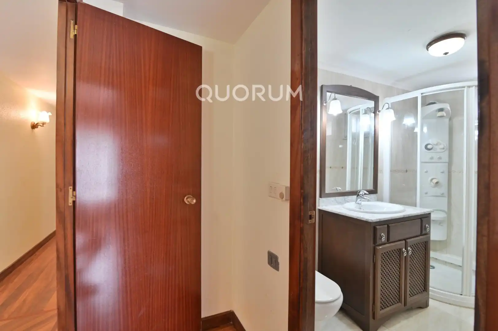 Bathroom of Flat for sale in Plentzia  with Heating and Storage room
