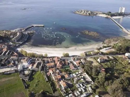 Außenansicht von Residential zum Verkauf in Vigo 