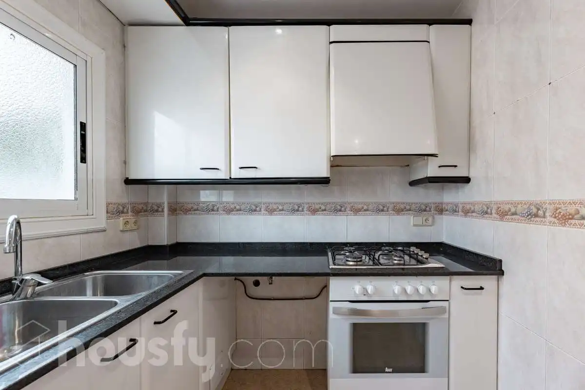Piso con terraza en venta en Avenida de Santiago Rusiñol ., imagen 18