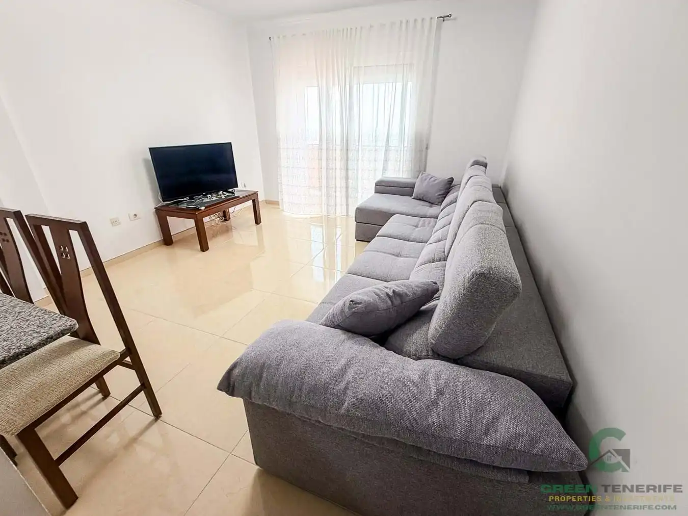 Sala de estar de Piso en venta en Arona con Terraza, Amueblado y Balcón