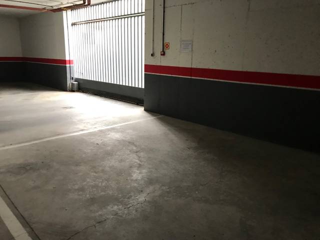 Garaje en Venta en Calle Valmores, 11 en Alovera