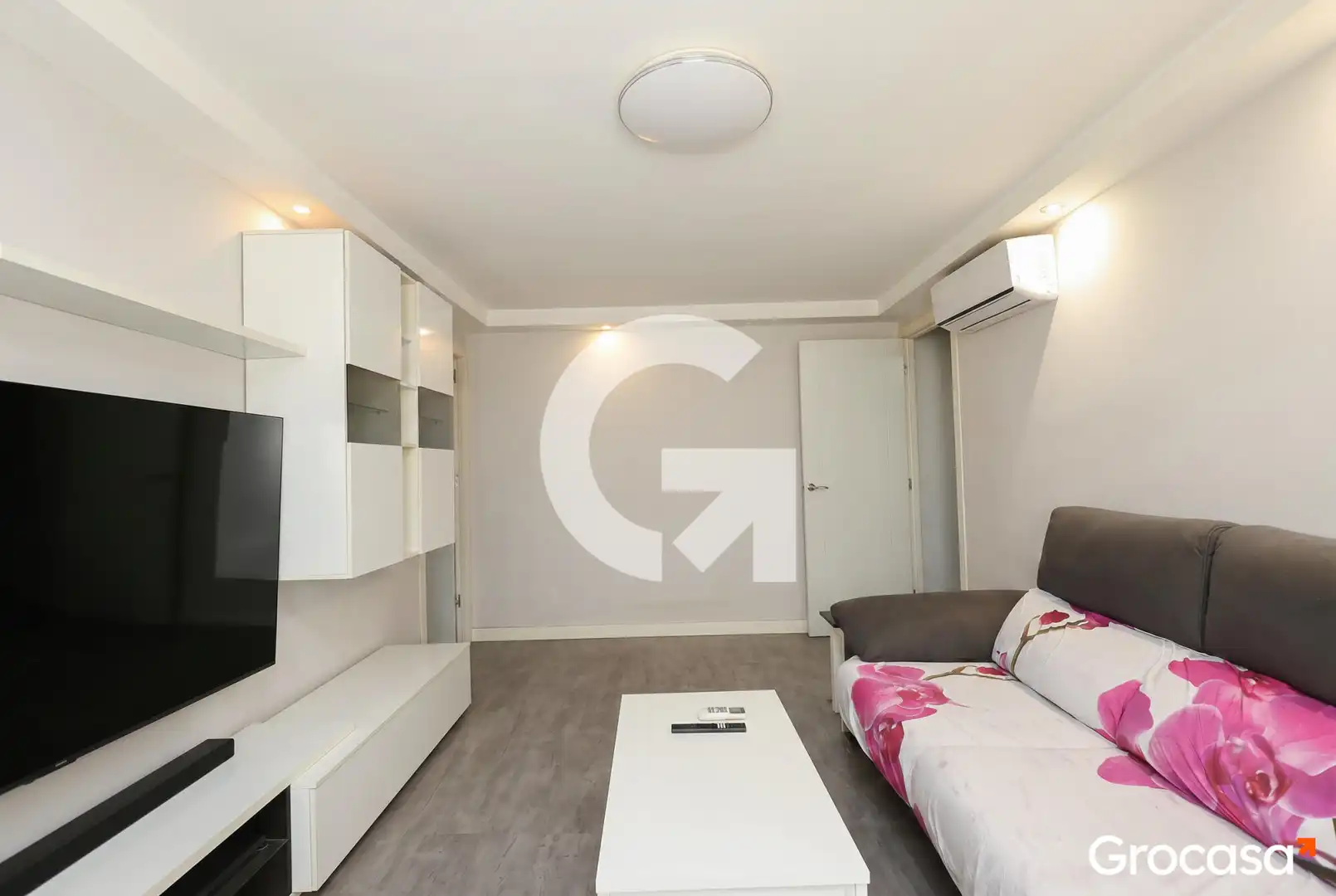 Living room of Flat for sale in Cornellà de Llobregat  with Air Conditioner