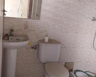 Bathroom of Premises to rent in Burjassot