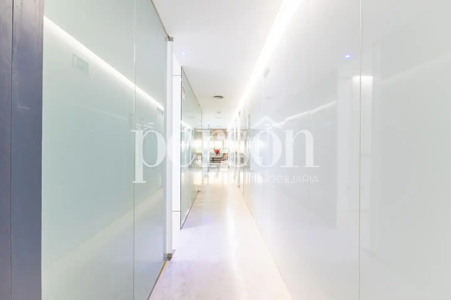 Local en venta en Valencia con Aire acondicionado