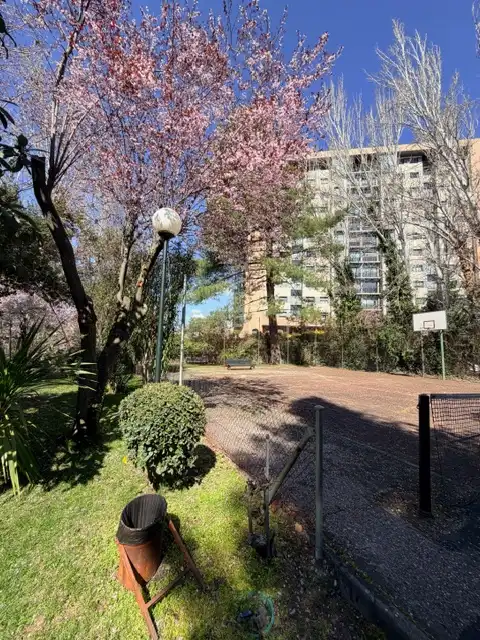 Vista exterior de Piso en venta en Madrid con Aire acondicionado, Calefacción y Parquet