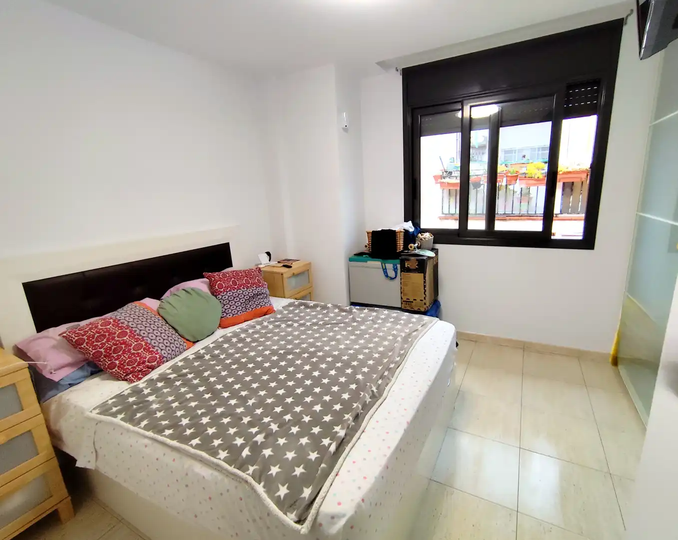 Schlafzimmer von Wohnung zum Verkauf in Vilanova del Camí mit Klimaanlage, Möbliert und Ofen