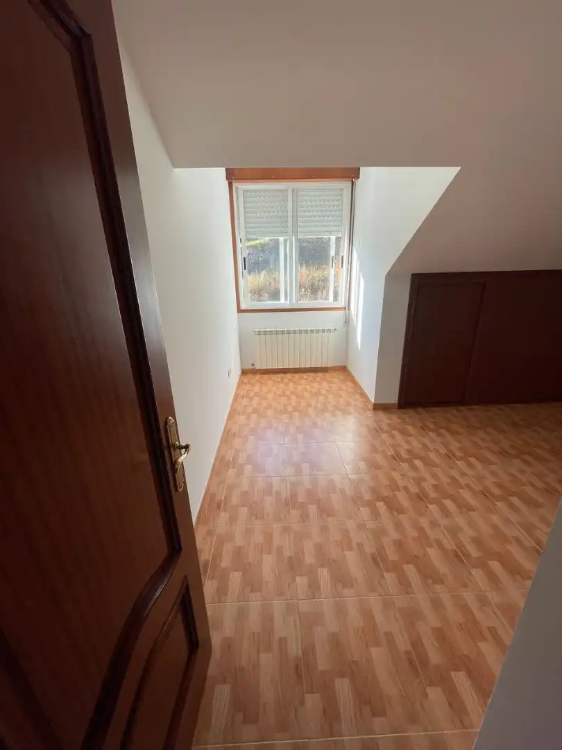 Habitación de Casa o chalet en venta en Culleredo con Calefacción, Jardín privado y Amueblado