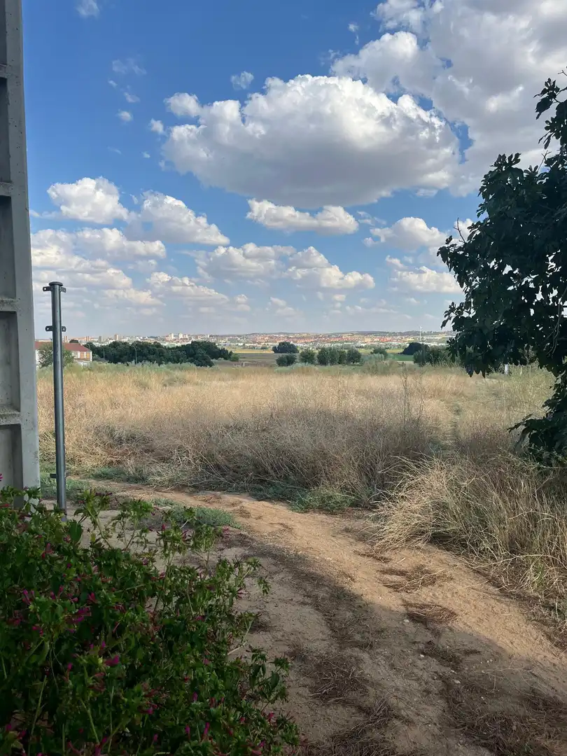 Casa o chalet en venta en Toledo con Jardín privado, Trastero y Amueblado