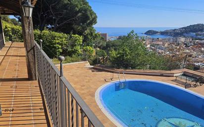 Piscina de Casa o xalet de lloguer en Sant Feliu de Guíxols amb Terrassa i Piscina