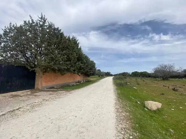 Finca rústica en venta en Cenicientos con Jardín privado