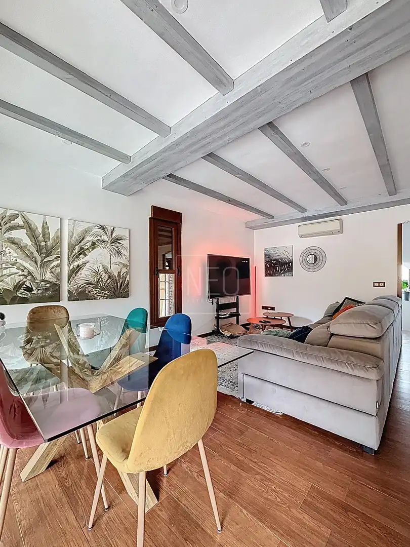 Sala de estar de Casa o chalet en venta en Albolote con Aire acondicionado, Calefacción y Jardín privado