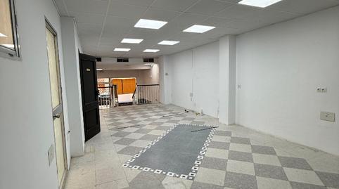 Photo 4 of Premises to rent in Calle Condes de Bustillo, Triana Este, Sevilla