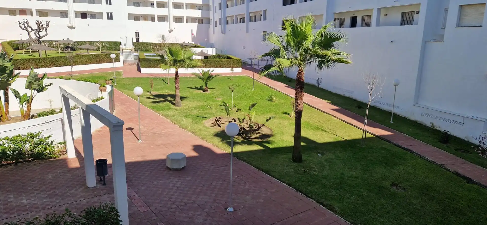 Terraza de Piso en venta en Almonte con Calefacción, Terraza y Amueblado