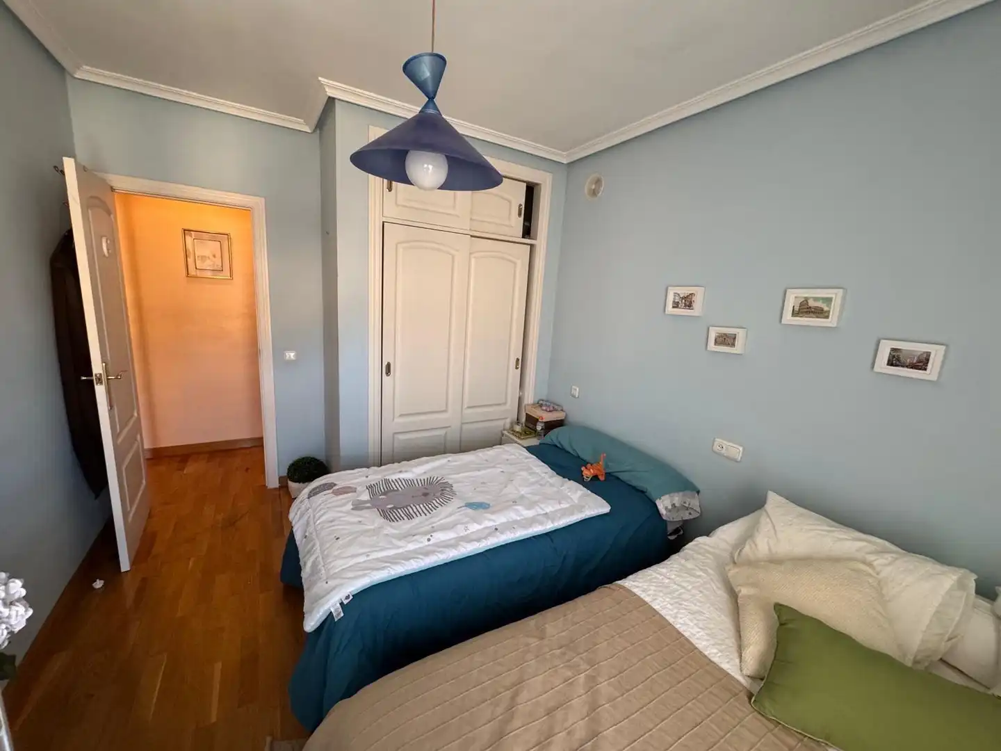 Dormitori de Casa o xalet en venda en Cáceres amb Aire condicionat, Calefacció i Terrassa