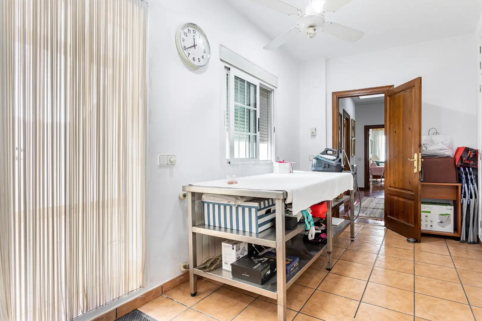 Kitchen of Houses for sale in Chiva  with Air Conditioner, Private garden and Terrace
