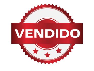 Pis amb balcó en venda a Barri Antic