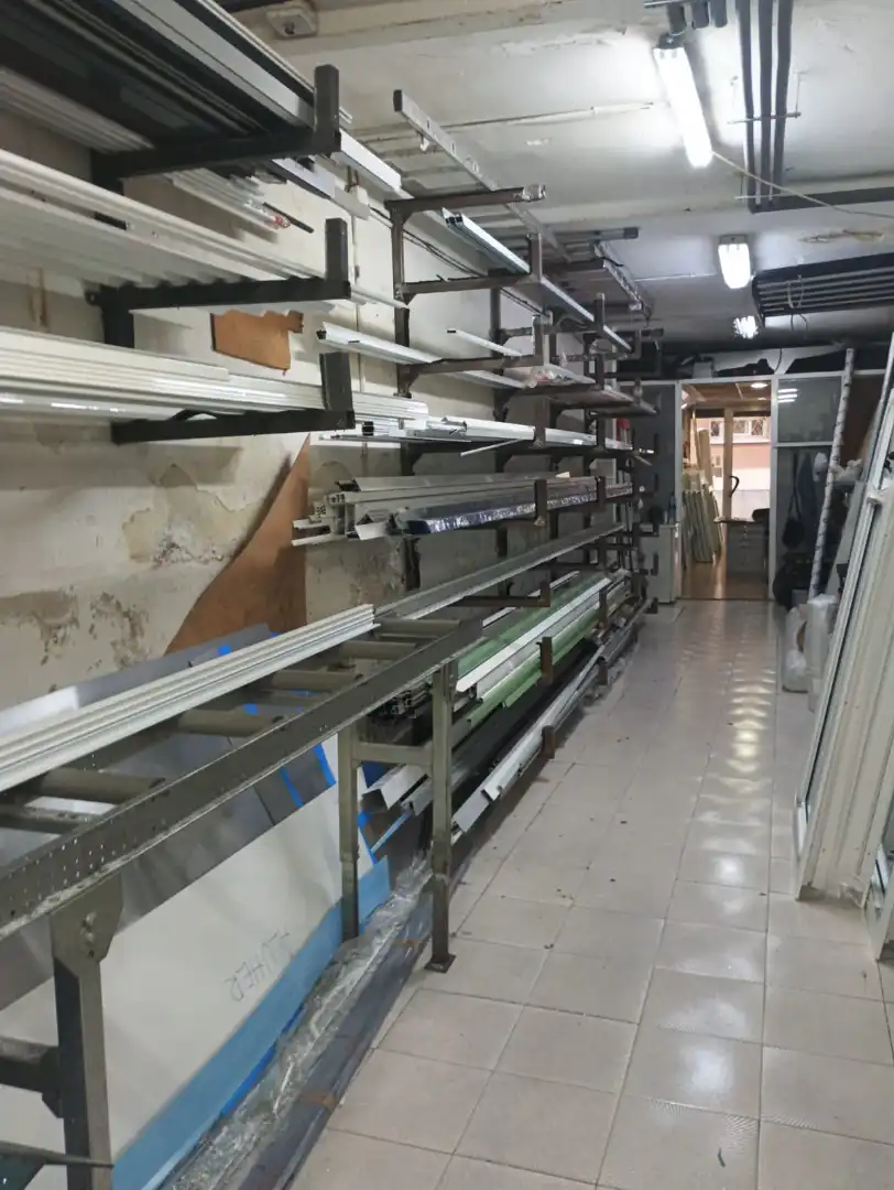 Local comercial en traspàs a Carrer de la Segarra 10, imagen 19