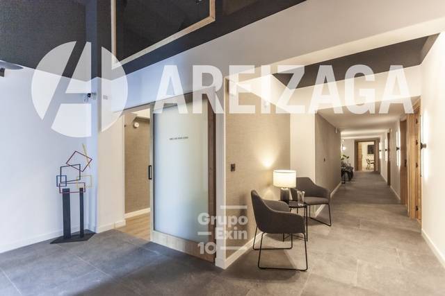 Oficina en Alquiler en Añorga - Zubieta