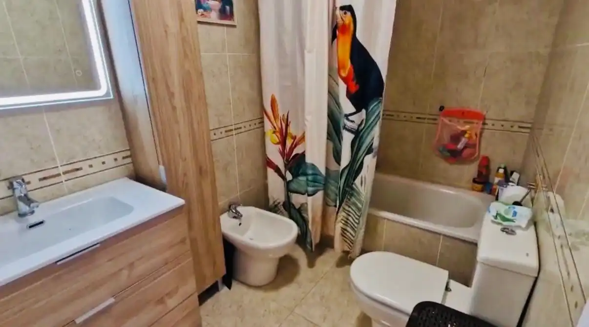 Baño de Planta baja en venta en Bellreguard con Aire acondicionado, Calefacción y Jardín privado