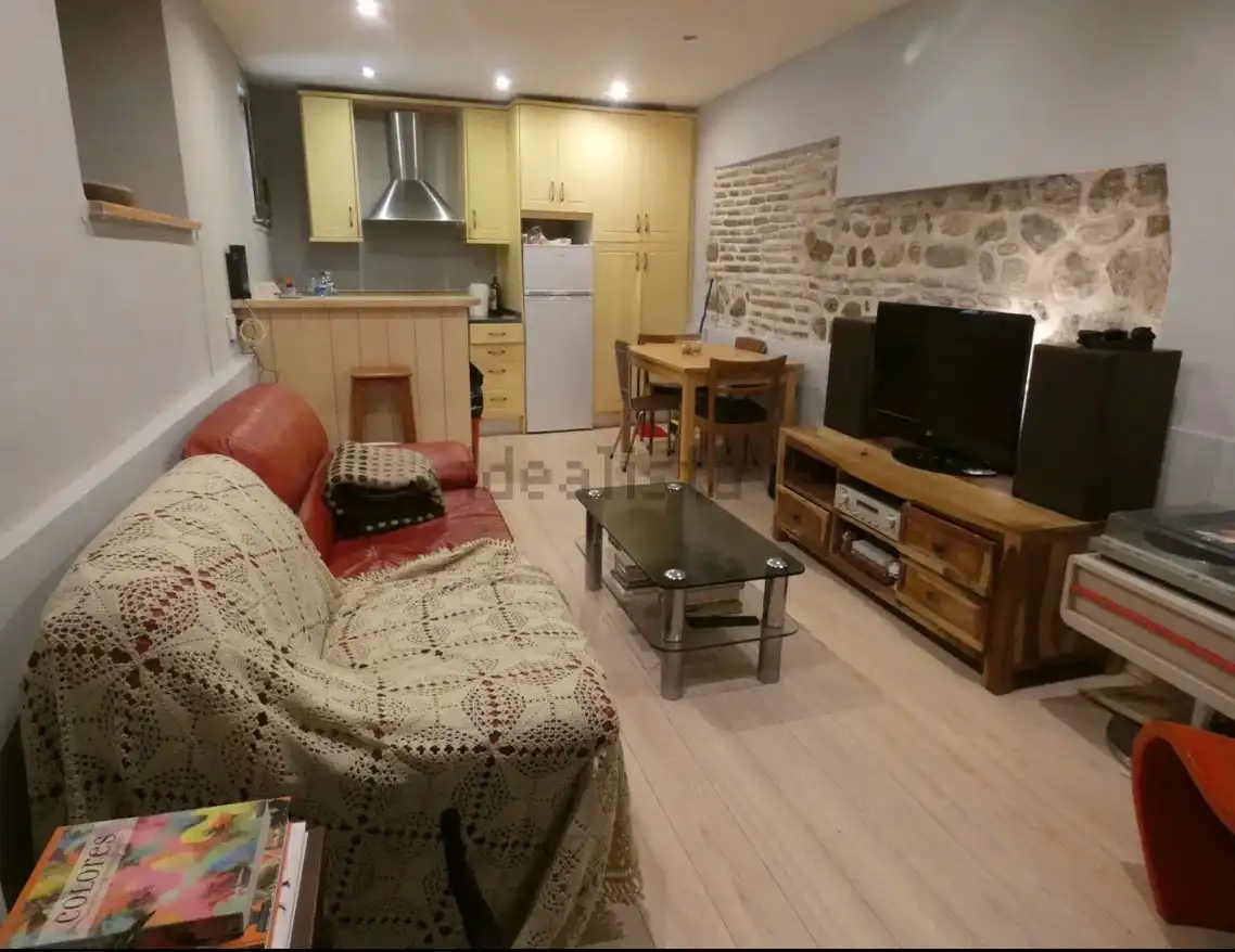 Living room of Apartments for sale in Casco Histórico
